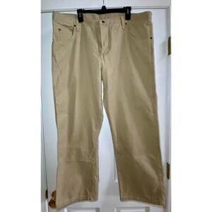 Wrangler Men’s Regular Fit Size 42X32 Zipper Fly Tan Denim Casual Jeans